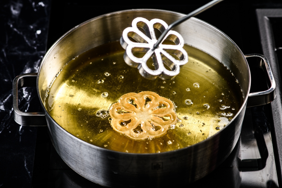 Tiegeleisen, Satz mit drei Teilen - Plate-it