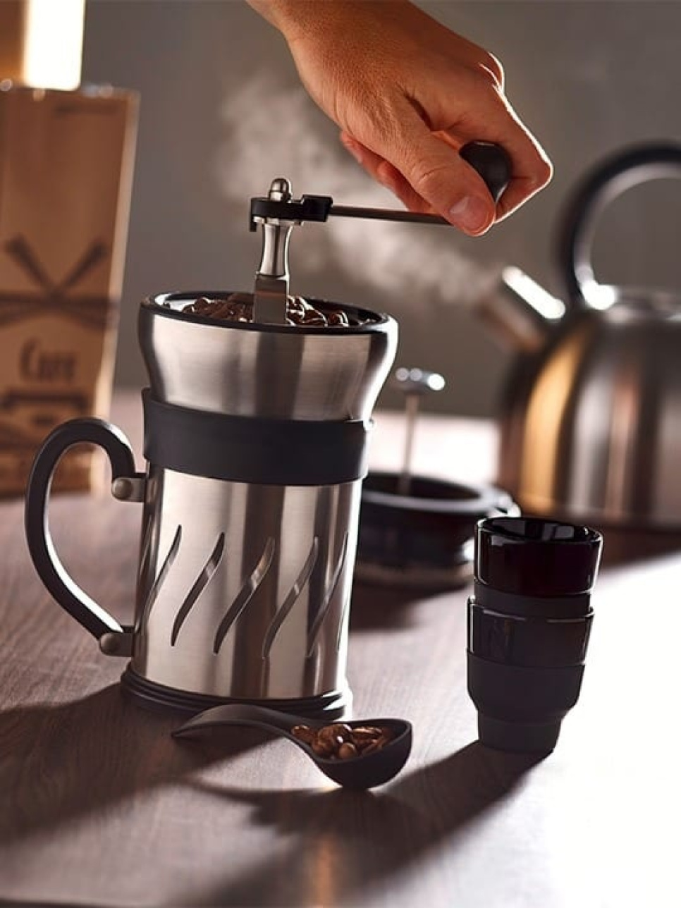 Paris Press, Kaffeemühle und Presstopf - Peugeot