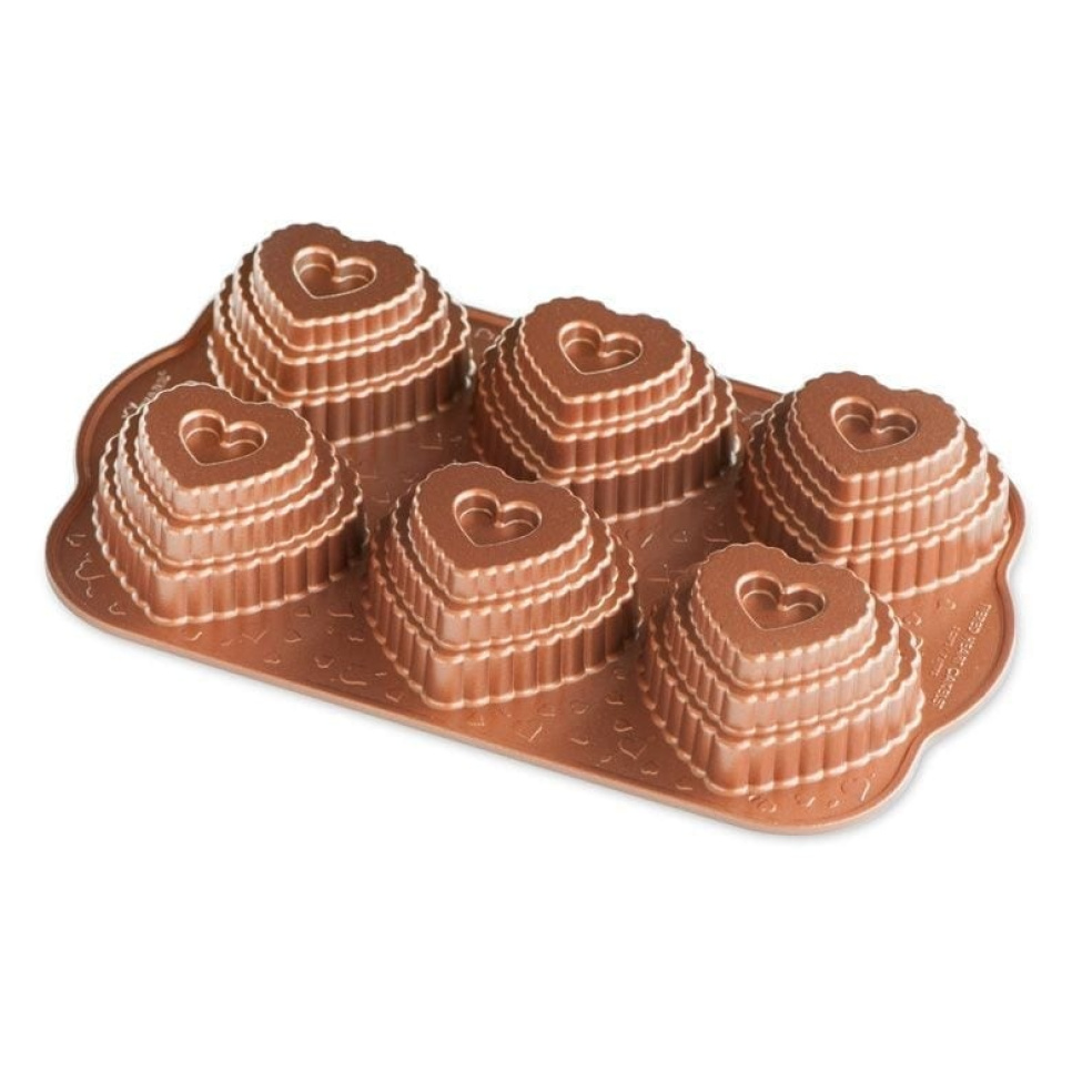 Backform gestufter Herzkuchen - Nordic Ware in der Gruppe Backen / Backformen / Kuchenformen bei The Kitchen Lab (1288-17735)