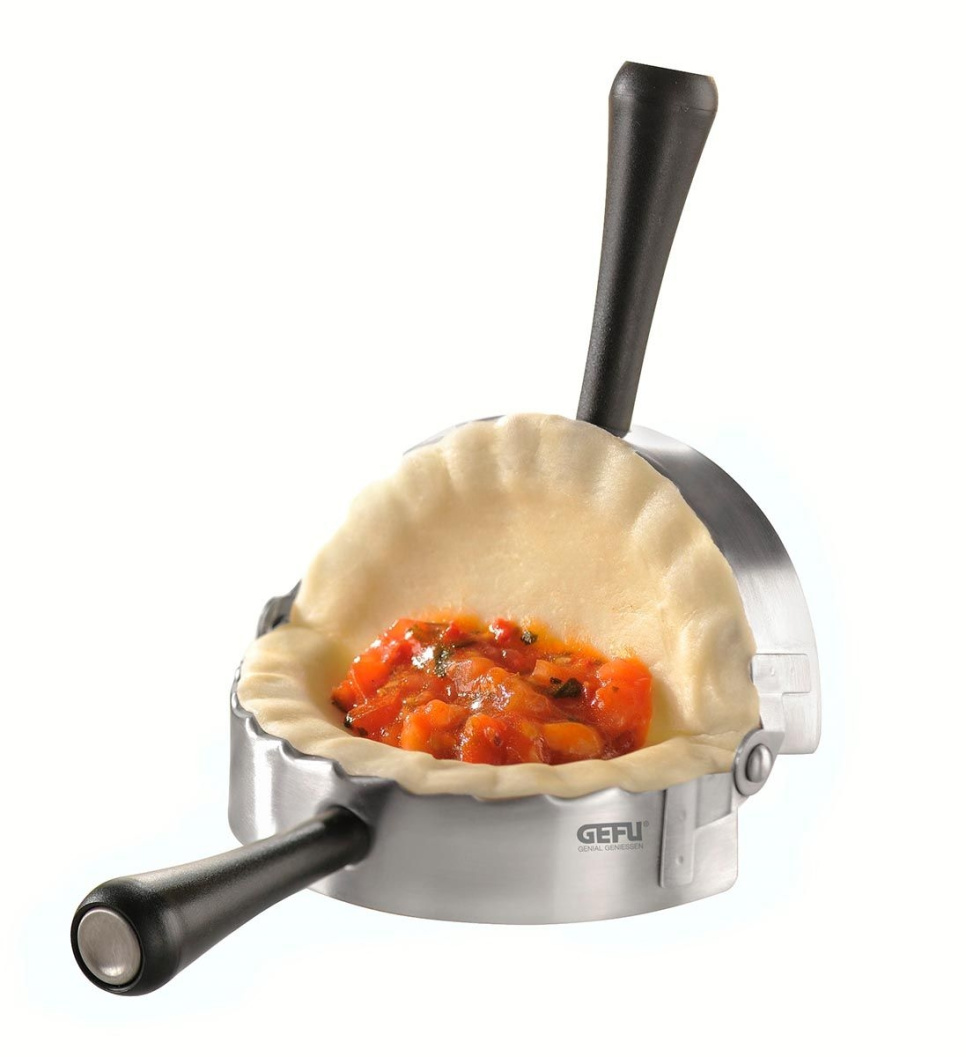 Ravioli-Form/Knödelpresse aus Edelstahl - Gefu in der Gruppe Kochen / Küchenutensilien / Asiatische Küche bei The Kitchen Lab (1316-28287)