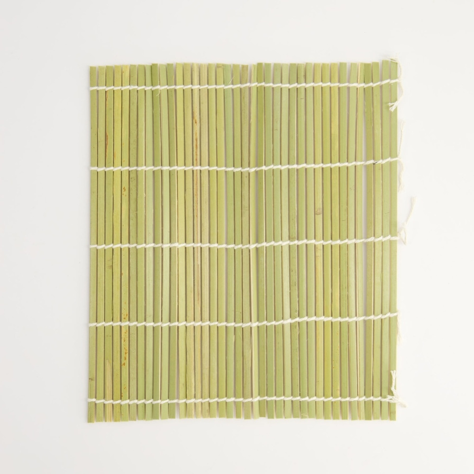 Sushi-Matte aus Bambus, 24 x 21 cm in der Gruppe Kochen / Küchenutensilien / Asiatische Küche bei The Kitchen Lab (1317-33027)