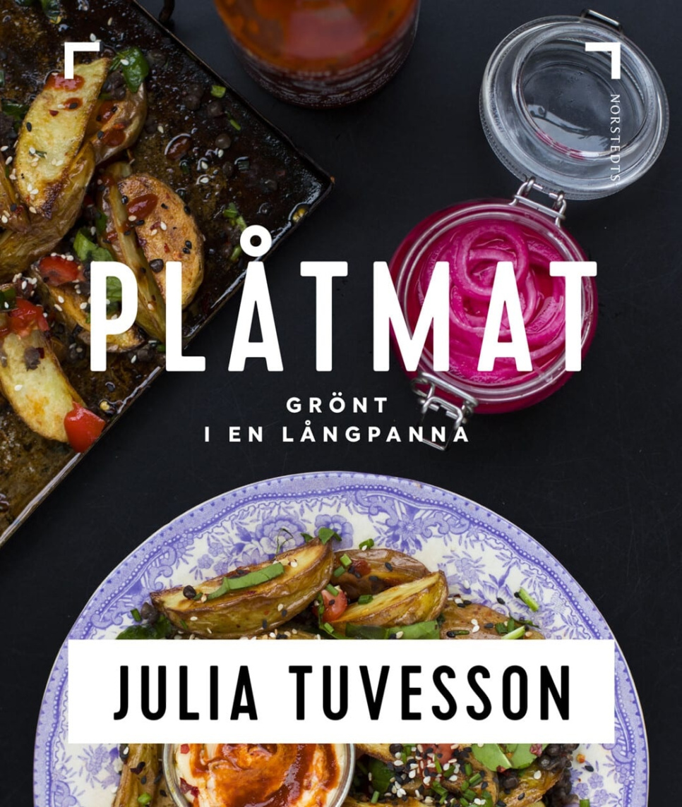 Plåtmat - Julia Tuvesson in der Gruppe Kochen / Kochbücher / Everyday Food bei The Kitchen Lab (1355-23653)