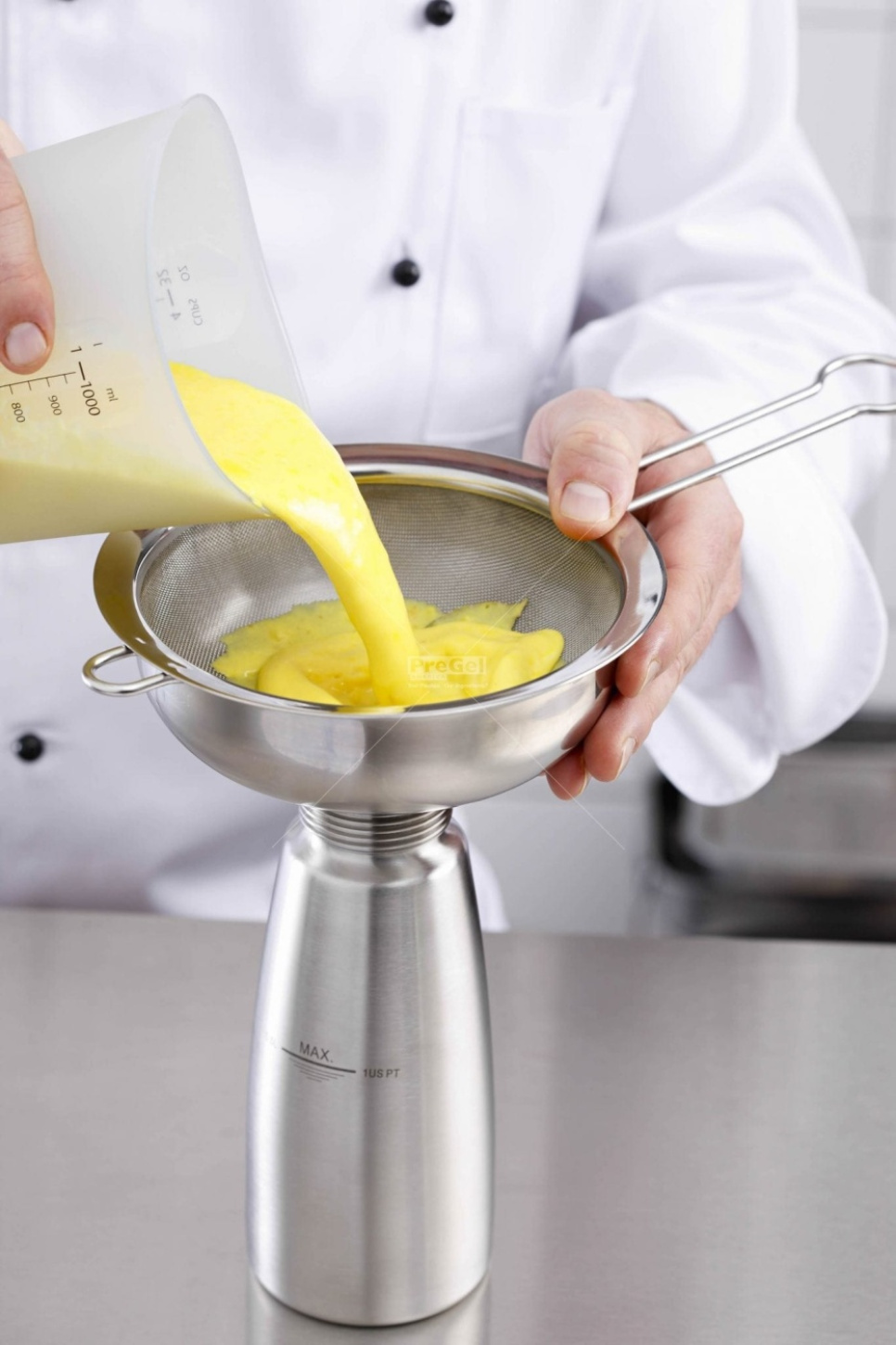 Trichter mit Sieb - iSi