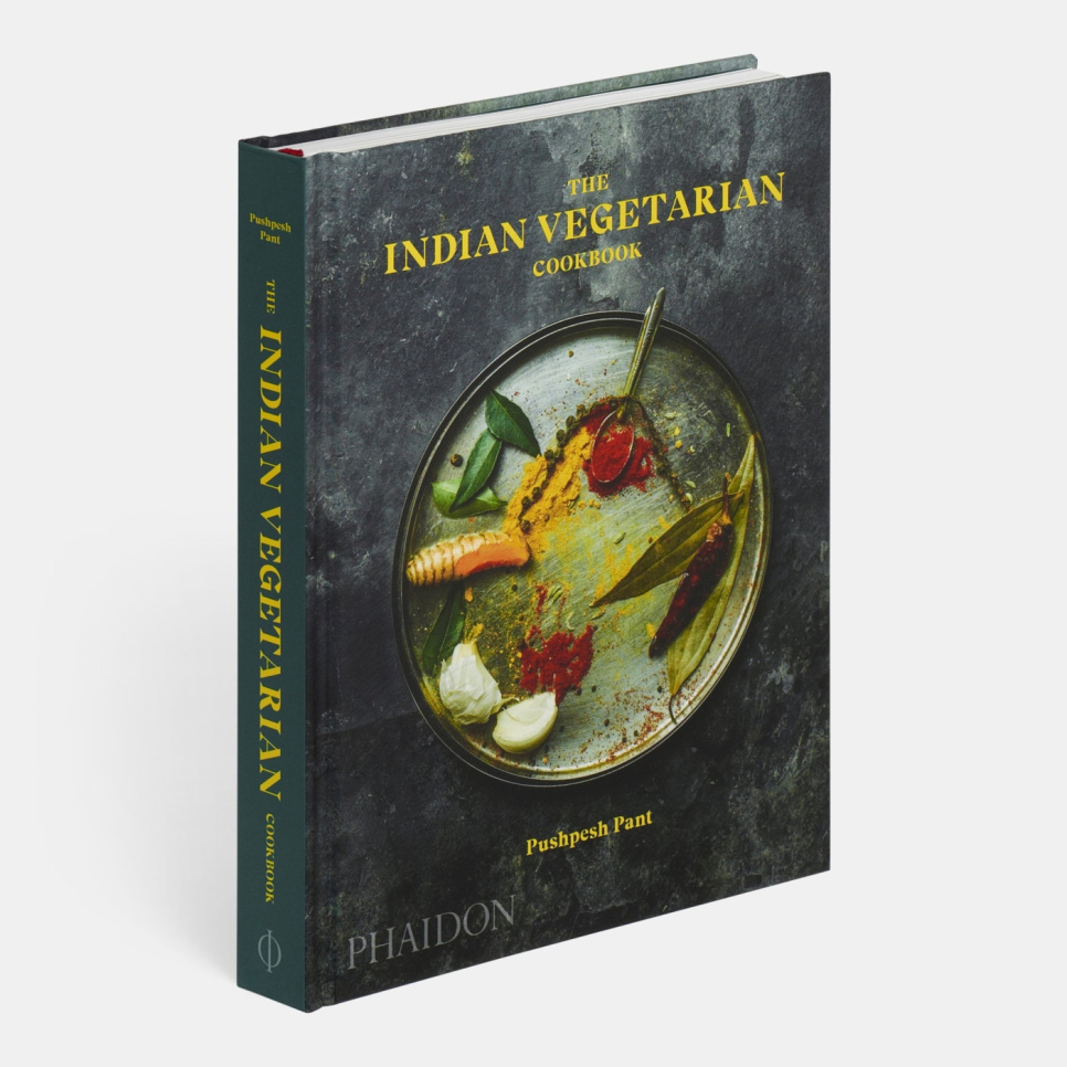 The Indian Vegetarian Cookbook - Pushpesh Pant in der Gruppe Kochen / Kochbücher / Zutaten & Technik / Gemüse & Vegetarisch bei The Kitchen Lab (1399-17655)