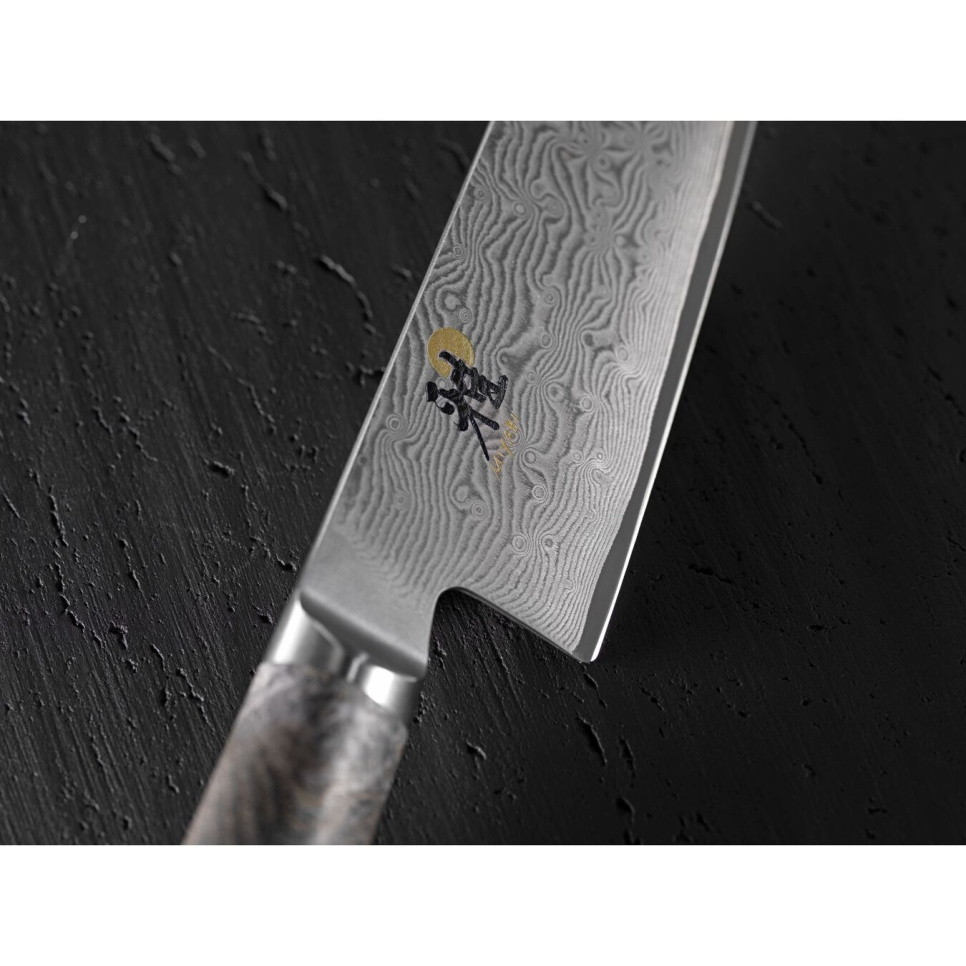Santoku 18 cm, 5000 MCD 67 mit schwarzen Ahorngriffen - Miyabi