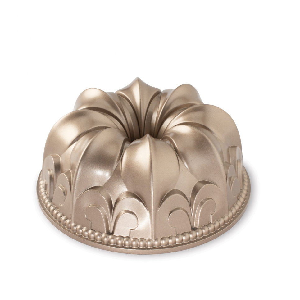 Backform Fleur De Lis Gugelhupf - Nordic Ware in der Gruppe Backen / Backformen / Kuchenformen bei The Kitchen Lab (1422-14033)