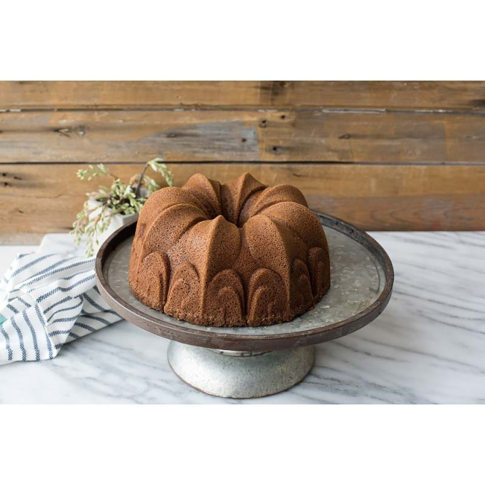 Backform Fleur De Lis Gugelhupf - Nordic Ware