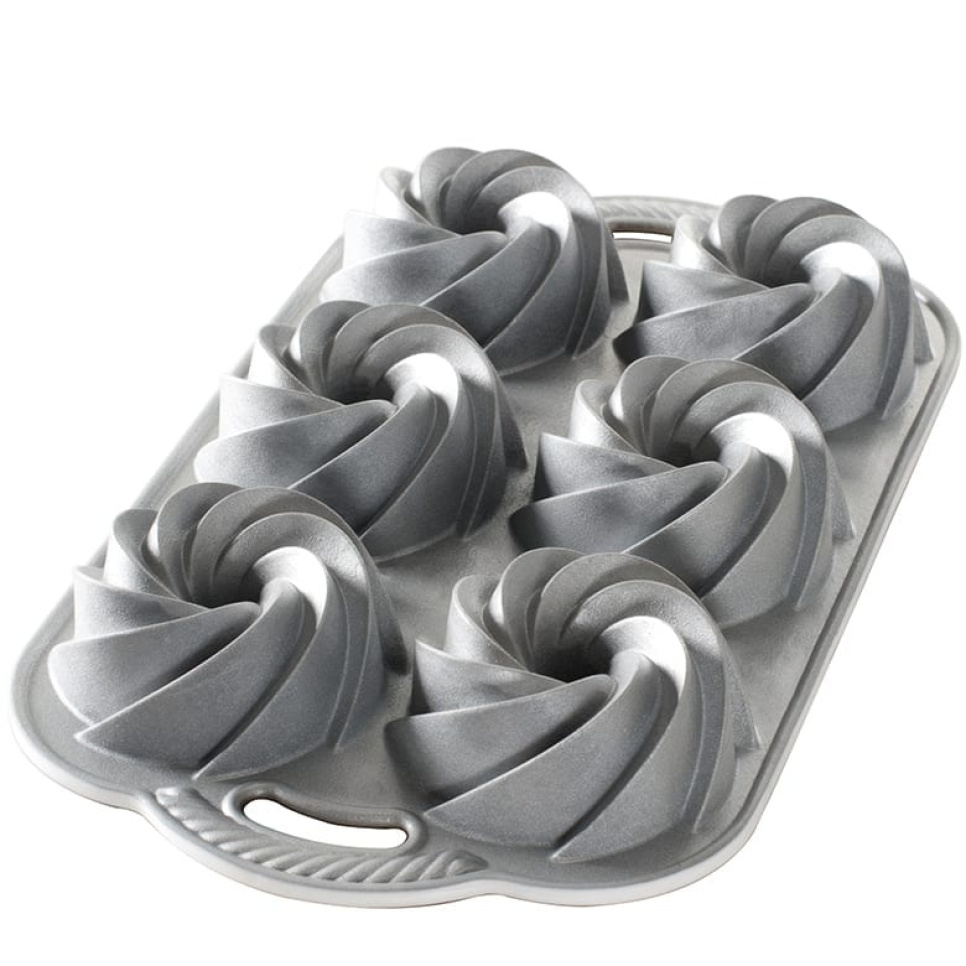Backform Heritage Bundtlette Cakes - Nordic Ware in der Gruppe Backen / Backformen / Kuchenformen bei The Kitchen Lab (1422-14043)