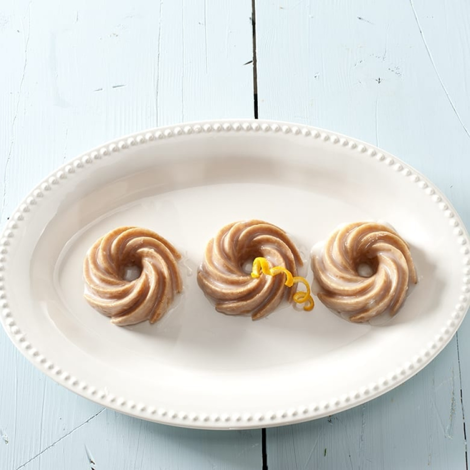 Backform Heritage Bundtlette Cakes - Nordic Ware