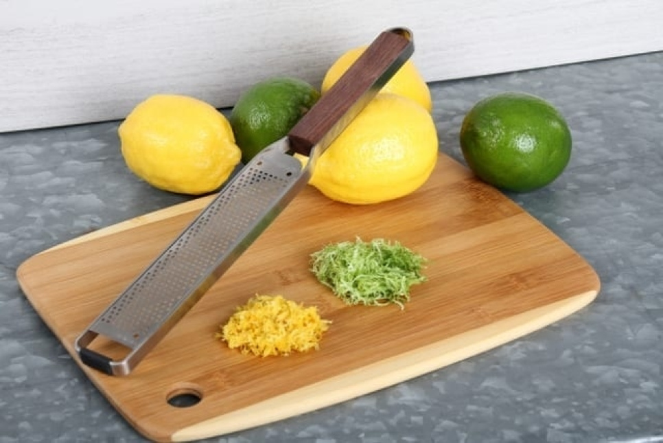 Reibe, Master, mit Walnussgriff - Microplane