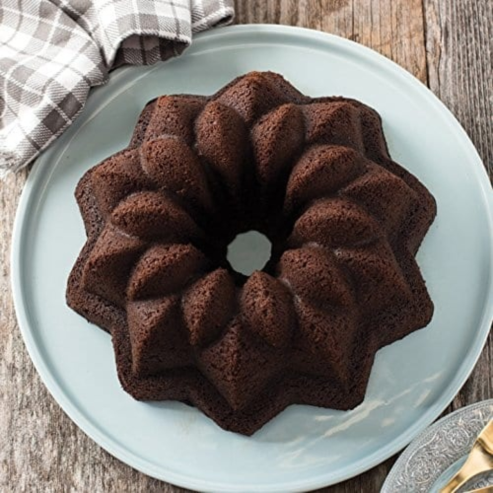 Backform Vintage Star Bundt - Nordic Ware