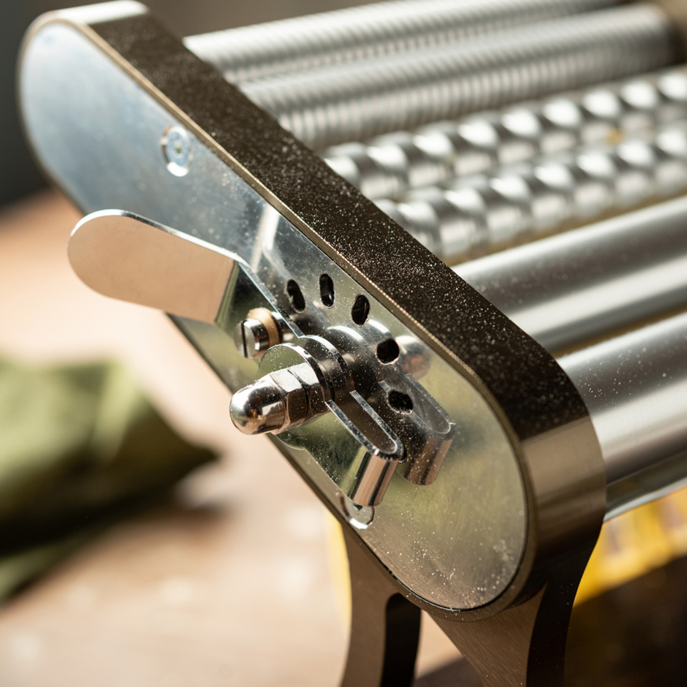 Hand -gebaute Pasta -Maschine, Otello 2022 Champagner - Marcato