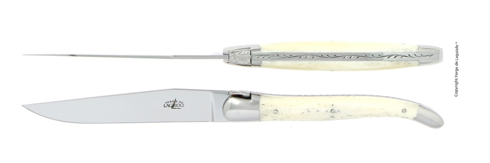 Zwei Messer, Griff aus Knochen, poliert, Tradition - Forge de Laguiole in der Gruppe Tischgedeck / Besteck / Messer bei The Kitchen Lab (1446-32887)