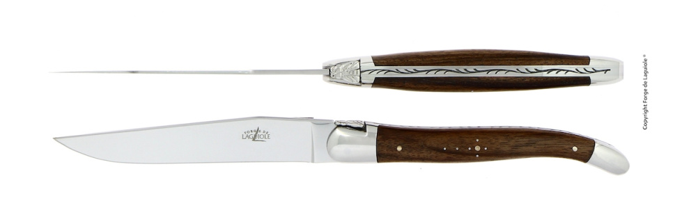 Zwei Messer, Griff aus Nussbaumholz, poliert, Tradition - Forge de Laguiole in der Gruppe Tischgedeck / Besteck / Messer bei The Kitchen Lab (1446-32900)