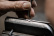 Sommelier-Messer aus versteinerter Eiche, damasziert mit Dekoration, Kollektion - Forge de Laguiole