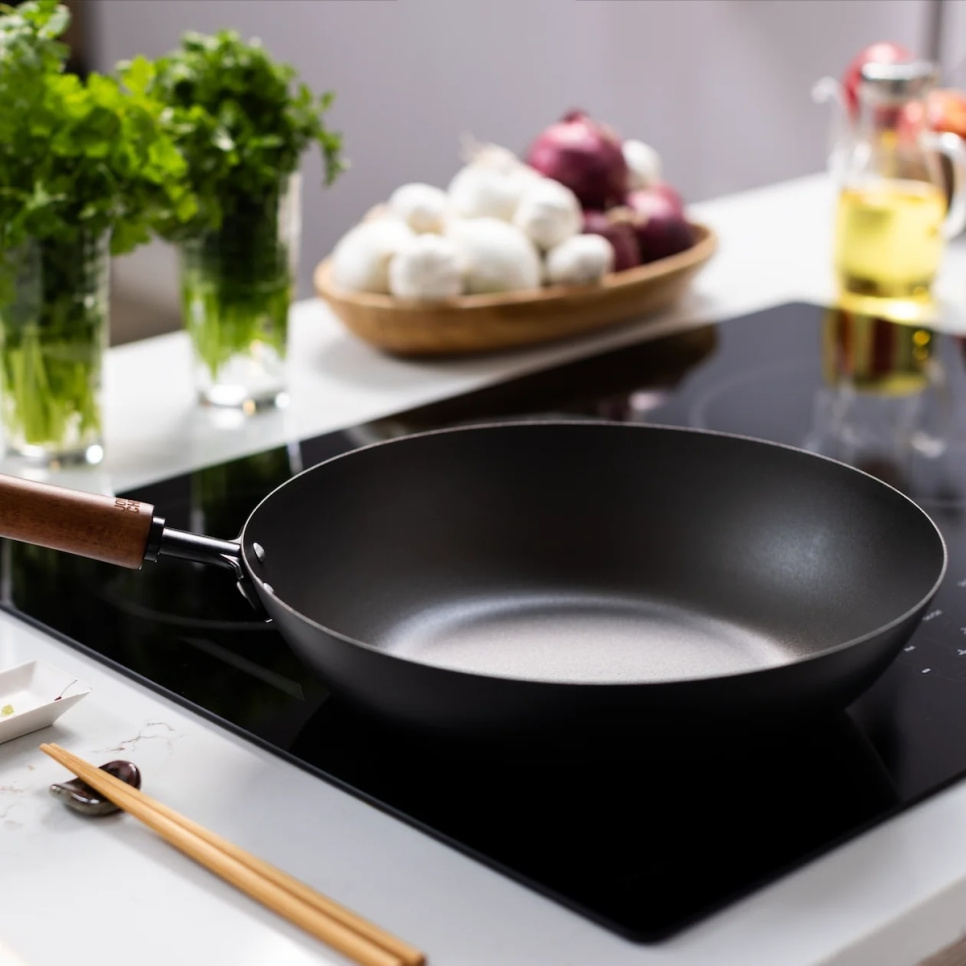 Stir-Fry-Pfanne aus Kohlenstoffstahl, eingebrannt - Joyce Chen