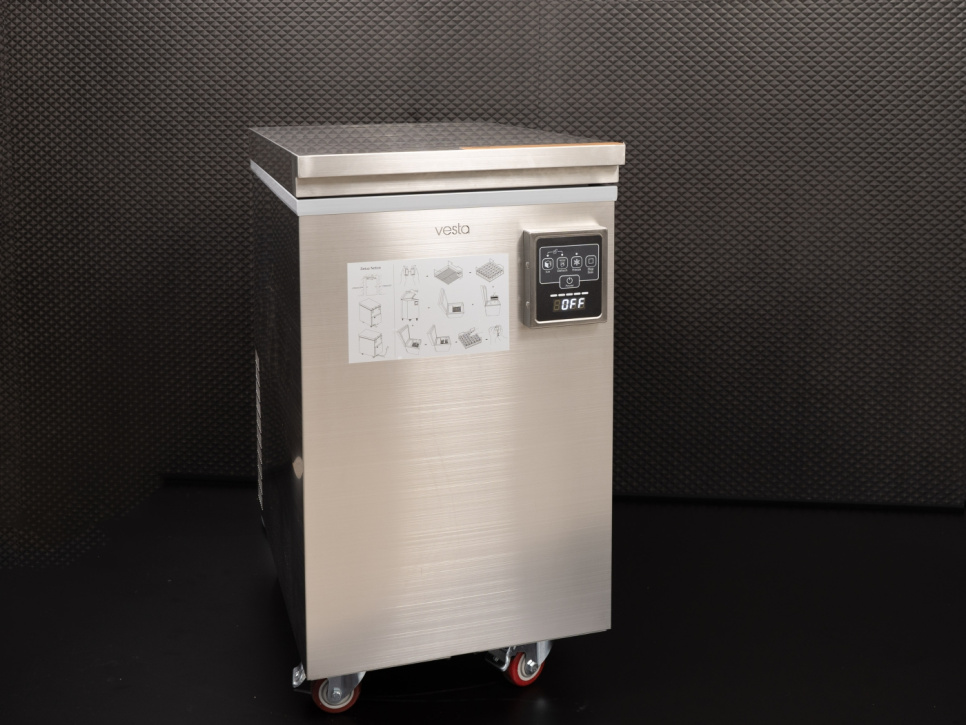 Klareeismaschine Alinia A1 - 100% Chef in der Gruppe Küchengeräte / Kühlen & Einfrieren / Eismaschinen bei The Kitchen Lab (1532-31043)