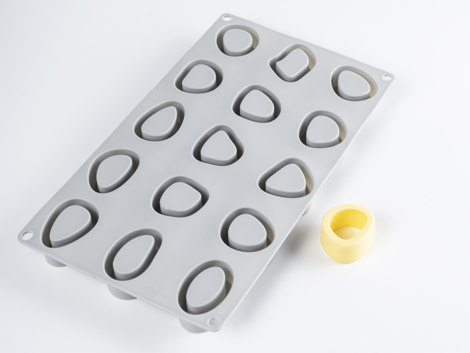 Silikonform für Dekoration, Knochenmark - 100% Chef in der Gruppe Backen / Backformen / Silikonformen bei The Kitchen Lab (1532-31081)