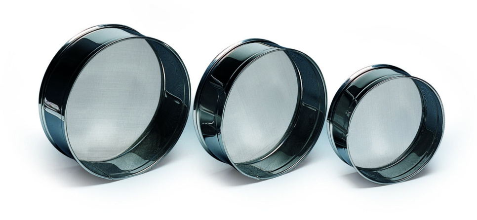 Mehlsieb aus Edelstahl - Martellato in der Gruppe Backen / Backutensilien / Mehlsiebe bei The Kitchen Lab (1710-16727)