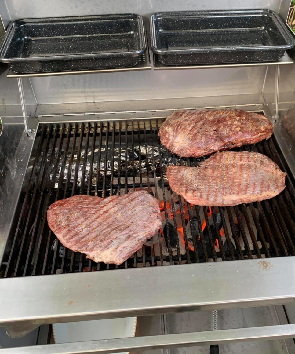 Holzkohlegrill, Edelstahl - Mälarö Barbecue