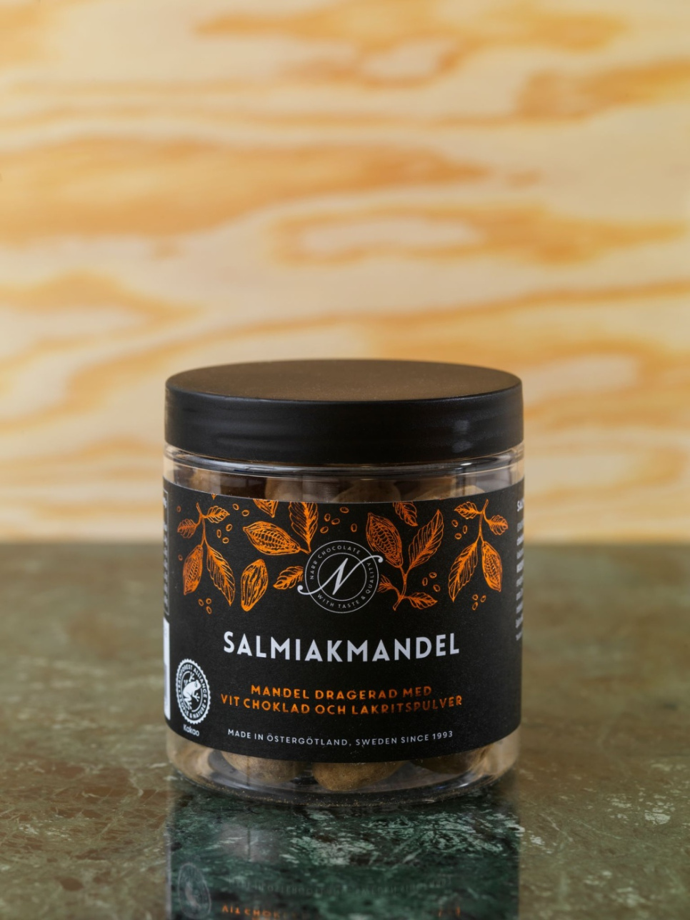 Salmiak Mandeln, 150g - Narr Schokolade in der Gruppe Kochen / Kolonial bei The Kitchen Lab (2070-26802)