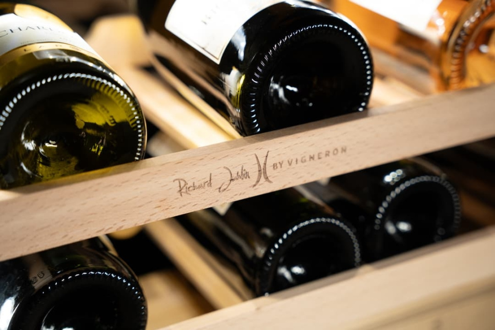 Champagnerboden Richard Juhlin VS200 - Vigneron