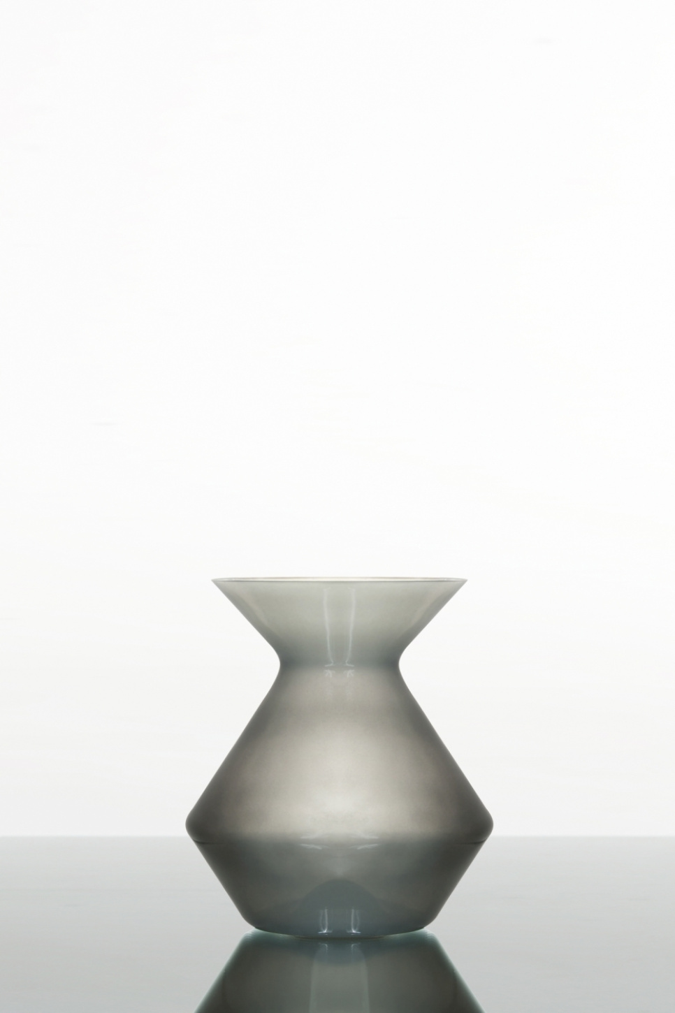 Spucknapf für Weinproben, Spitoon 50, 610ml, Grau - Zalto in der Gruppe Bar & Wein / Weinzubehör / Sonstiges Weinzubehör bei The Kitchen Lab (2142-28040)