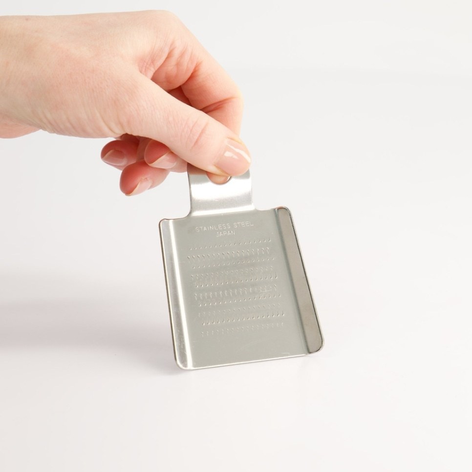 Oroshigane, Reibe aus rostfreiem Stahl