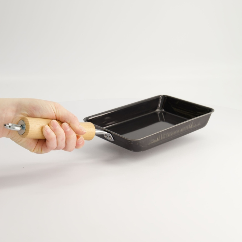 Japanische Omelettpfanne