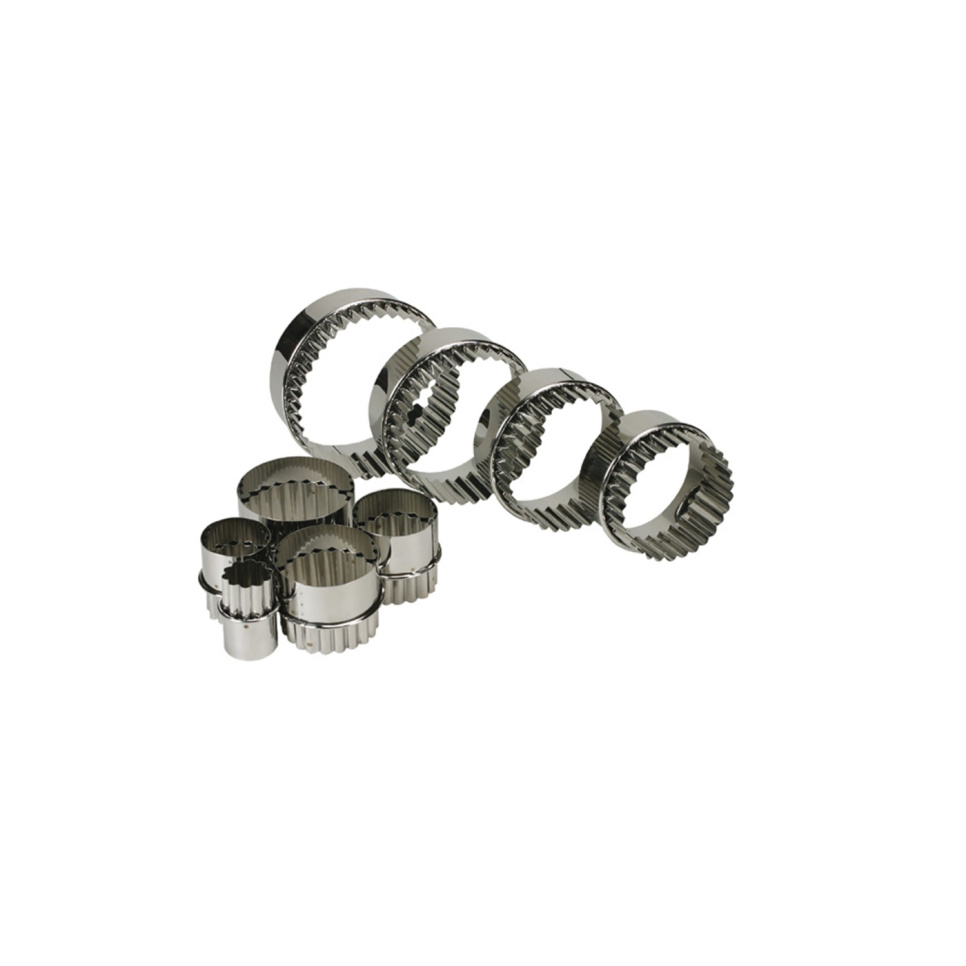 Doppelseitige Ausstecher, glatt und gewellt, 9-teiliges Set - Schneider in der Gruppe Backen / Backutensilien / Ausstecher & Stanzringe bei The Kitchen Lab (2254-33779)