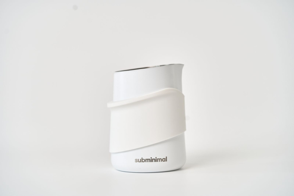 Subminimal FlowTip Milchkännchen ohne Griff, weiß in der Gruppe Tee & Kaffee / Kaffeezubehör / Sonstiges Zubehör bei The Kitchen Lab (2307-35942)